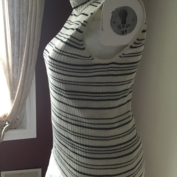 JNY % Merino wool sleeveless sweater - Picture 5 of 11